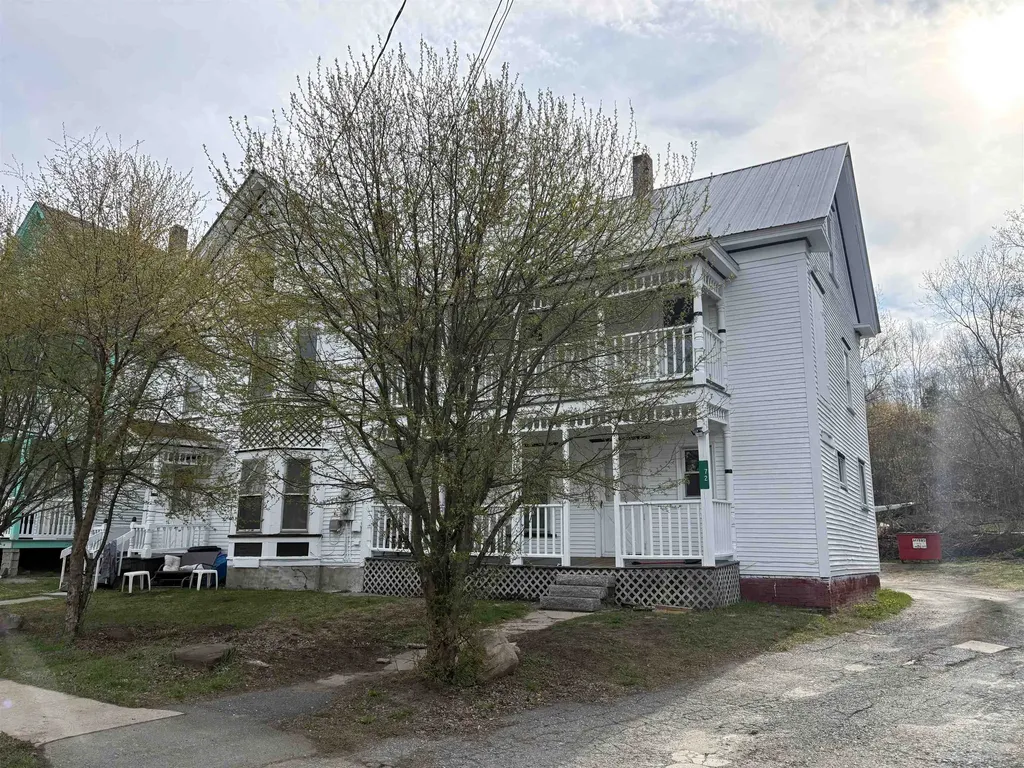72 Williams Street Lyndon VT 05851