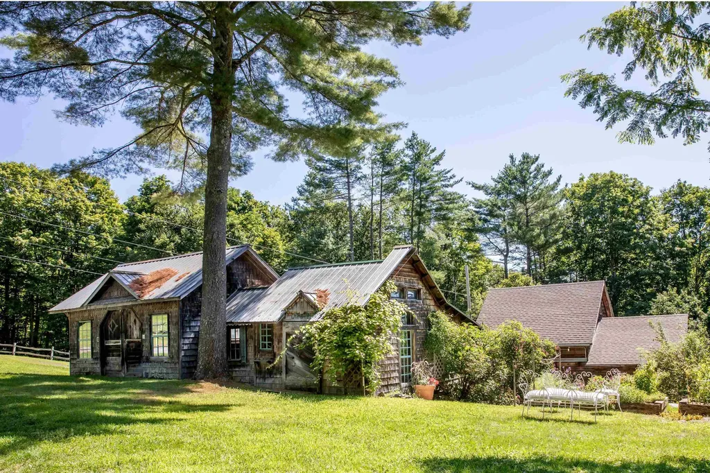 51 Dusty Ridge Road Putney VT 05346