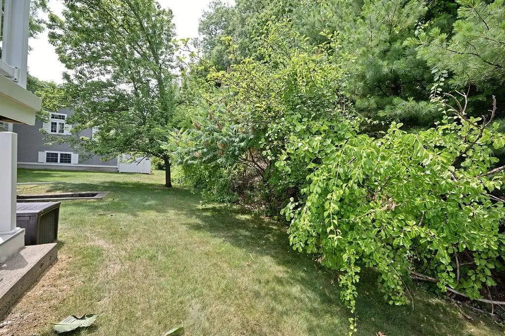 29 Augusta Way Dover NH 03820