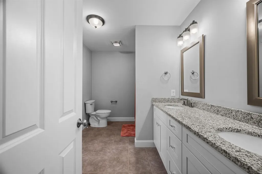 39 Acadia Lane Exeter NH 03833