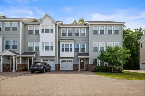 39 Acadia Lane Exeter NH 03833