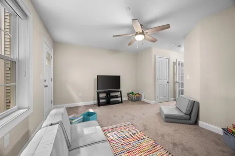 39 Acadia Lane Exeter NH 03833