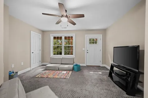 39 Acadia Lane Exeter NH 03833