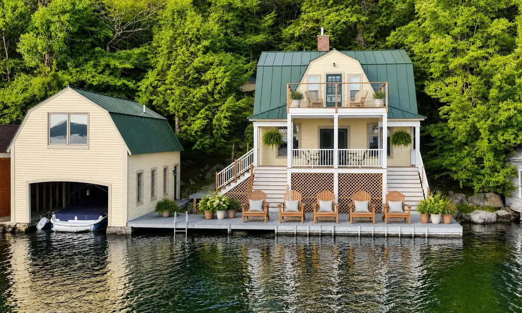 149 Lake Avenue Sunapee NH 03782