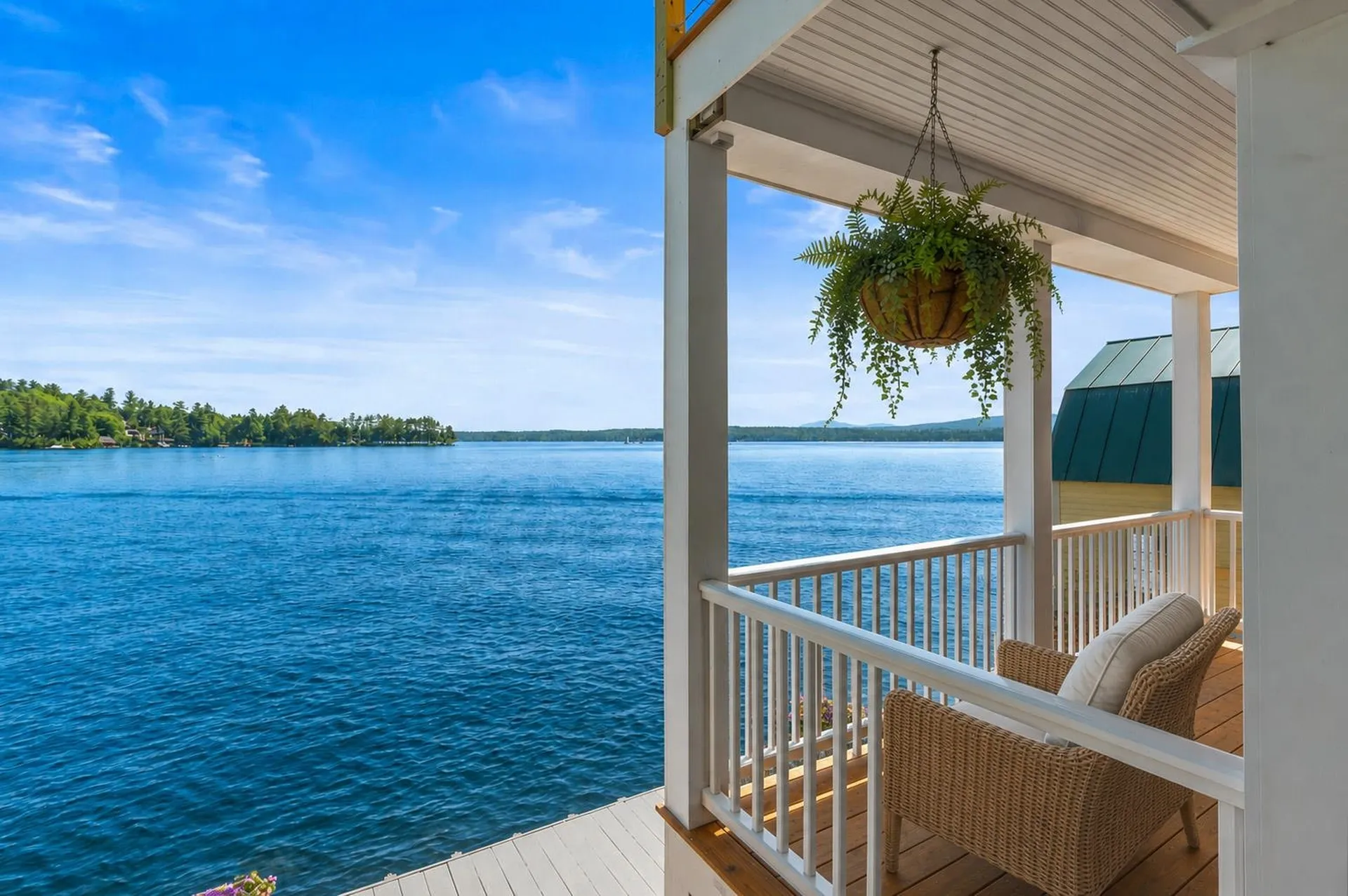 149 Lake Avenue Sunapee NH 03782