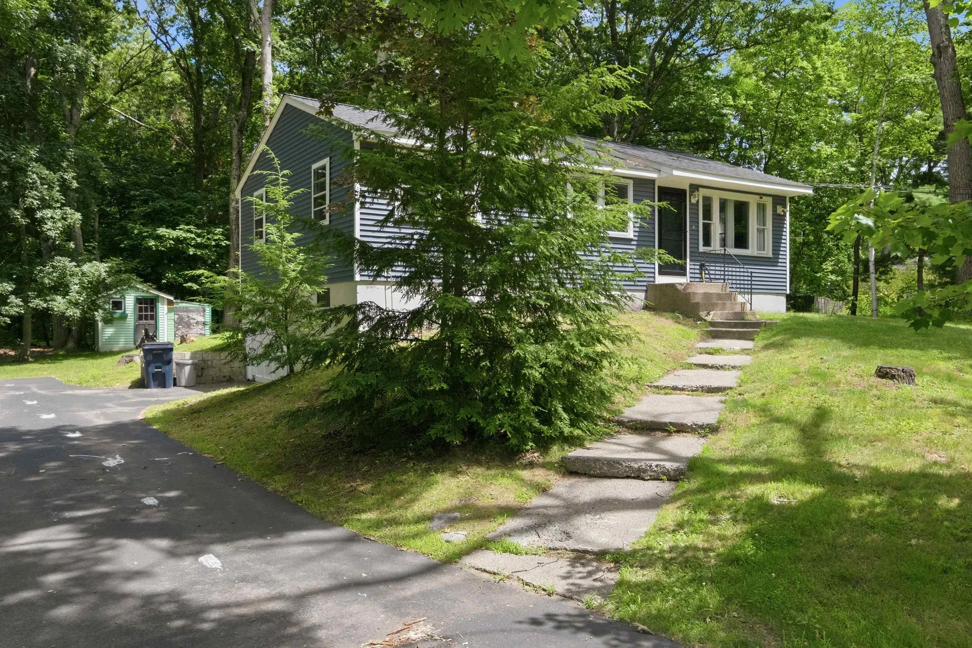 147 Bypass 28 Derry NH 03038