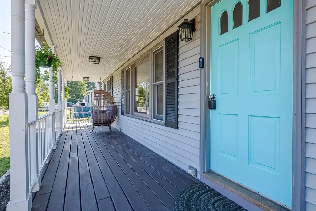 1 Bretton Drive Merrimack NH 03054