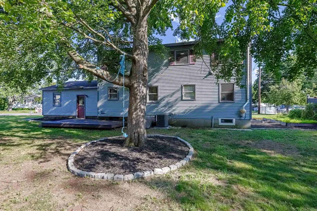 1 Bretton Drive Merrimack NH 03054