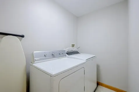 1 Bretton Drive Merrimack NH 03054