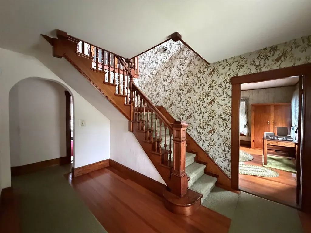 128 North Road Sandown NH 03873