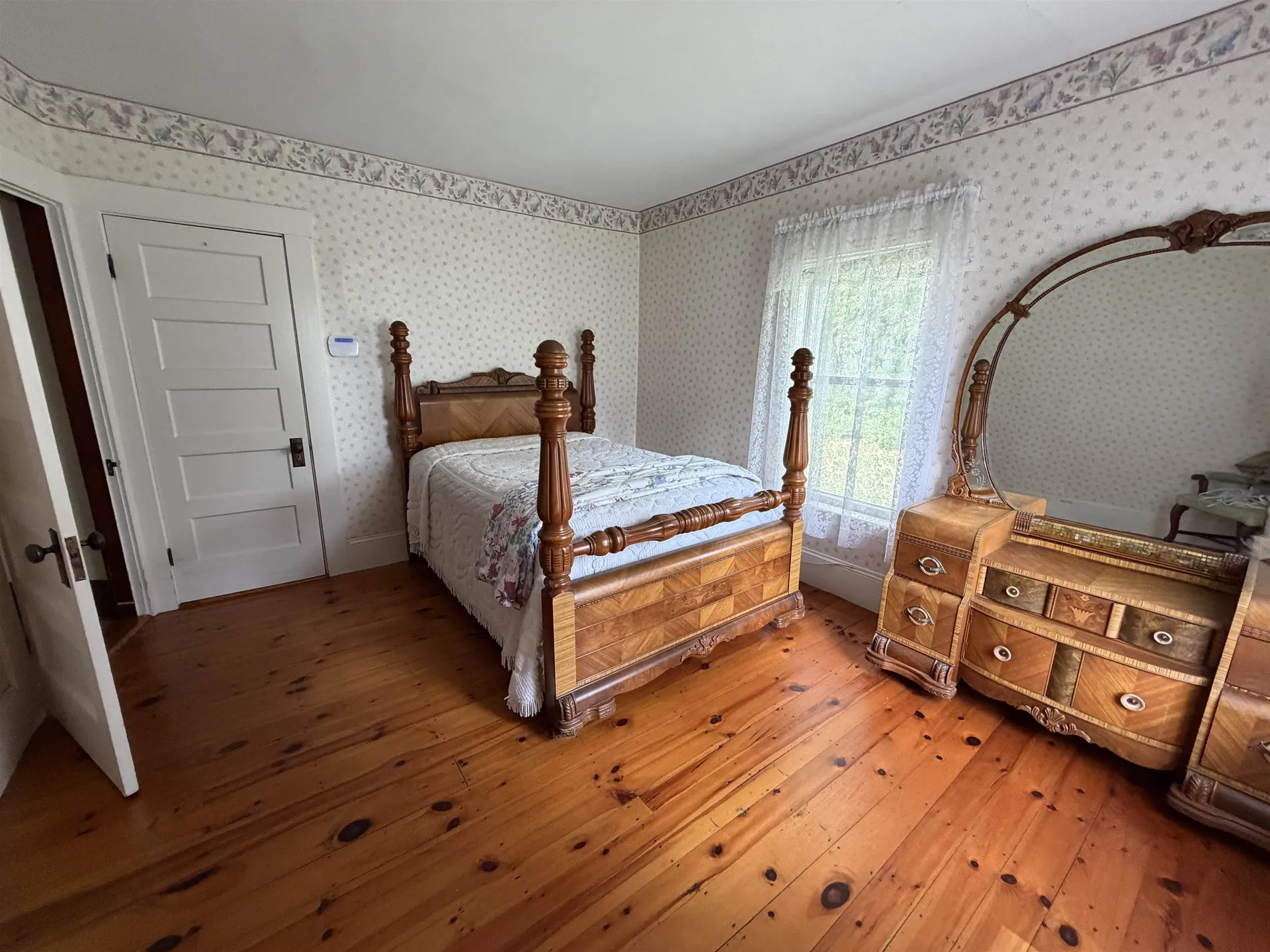 128 North Road Sandown NH 03873
