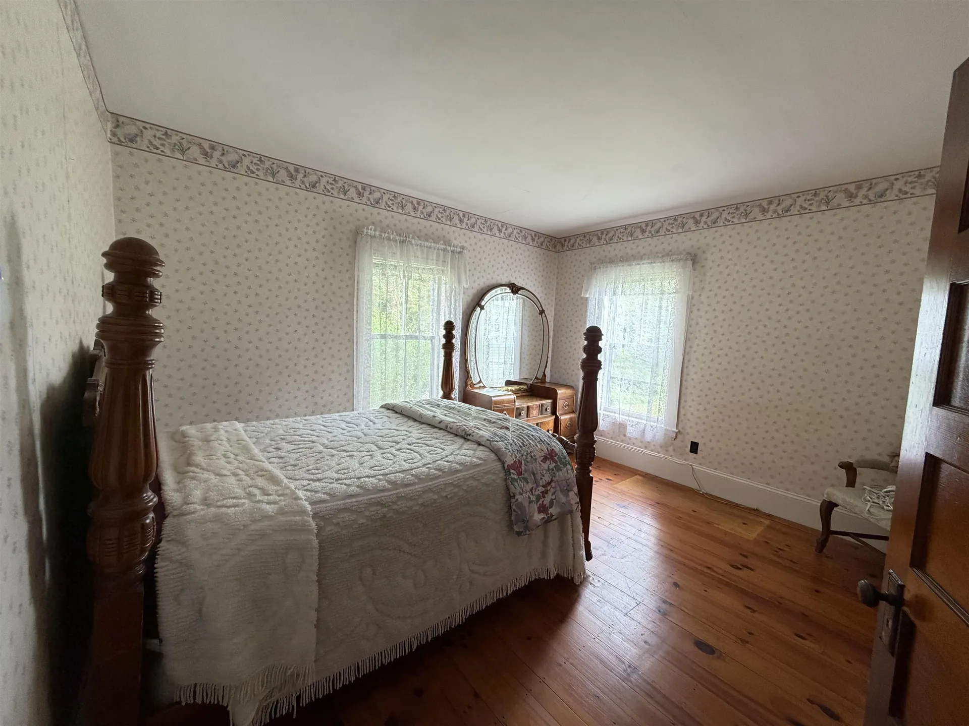 128 North Road Sandown NH 03873
