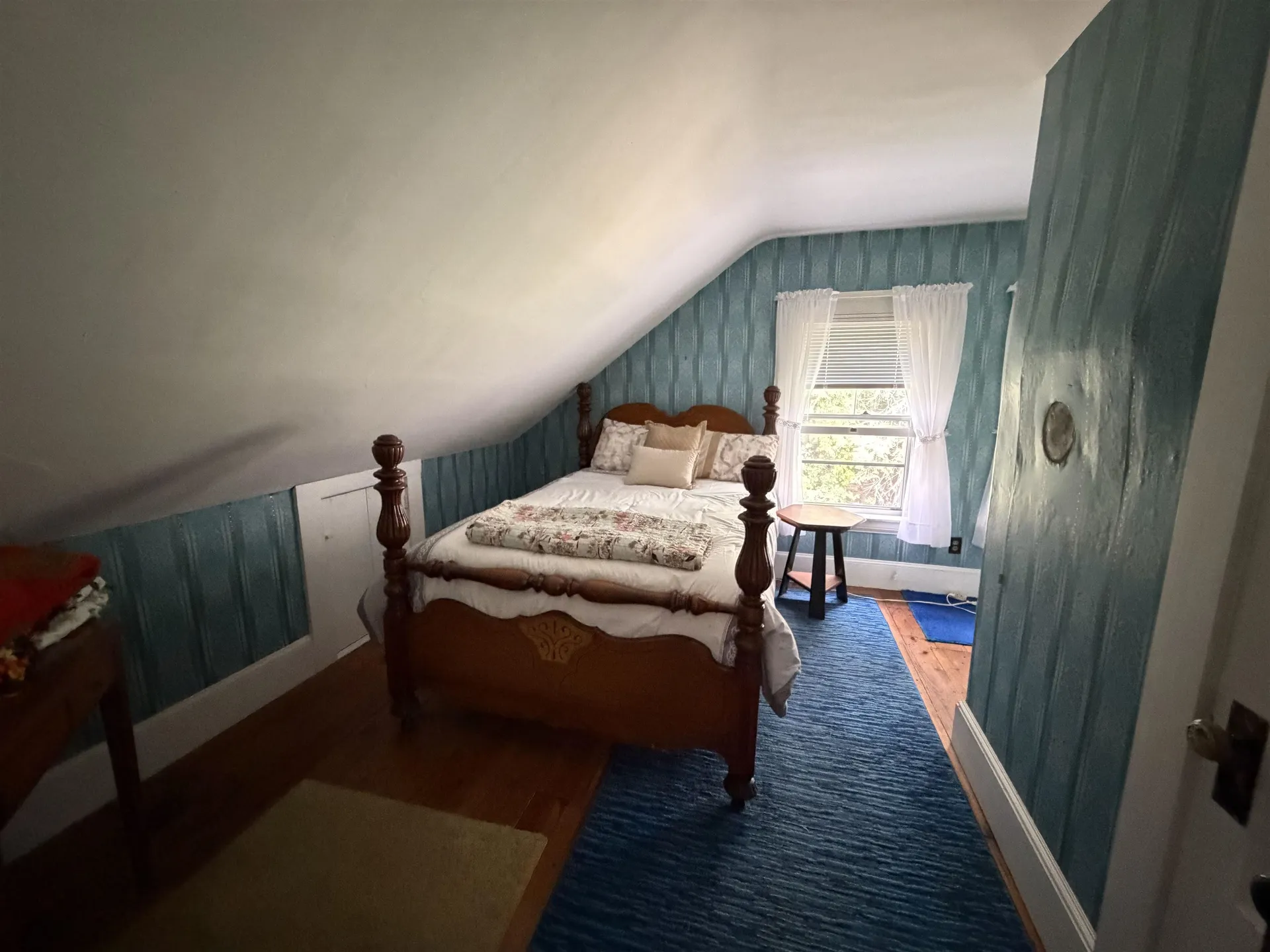 128 North Road Sandown NH 03873
