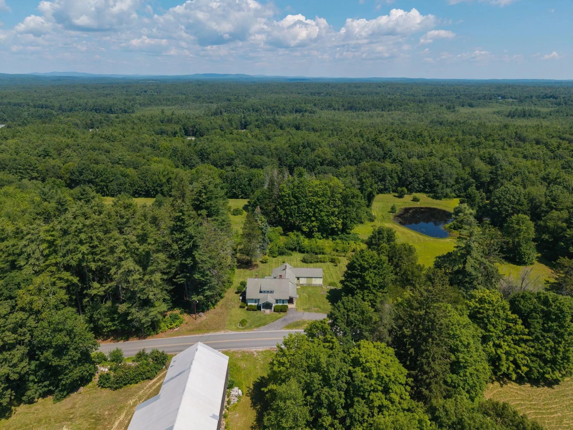 128 North Road Sandown NH 03873