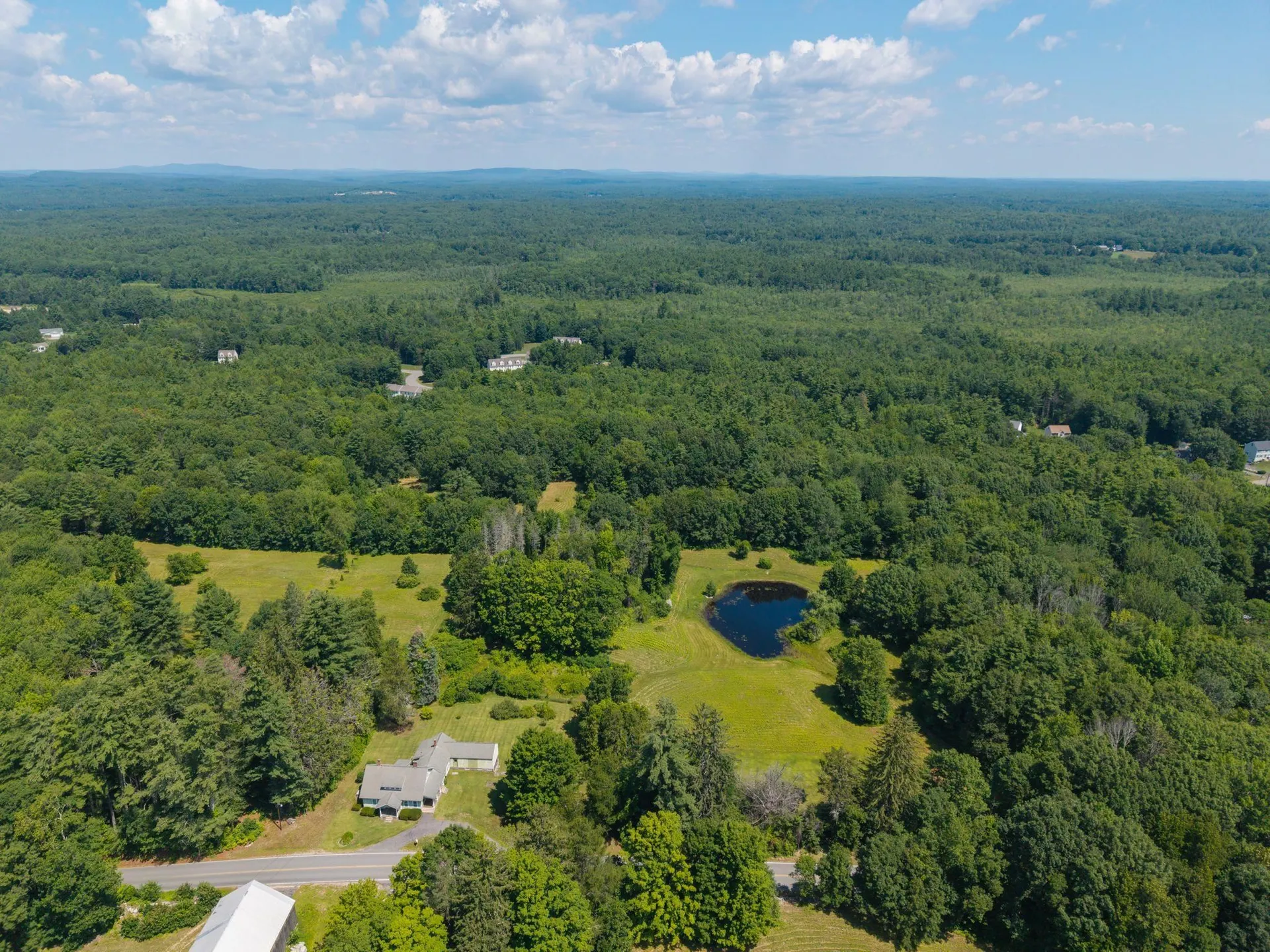 128 North Road Sandown NH 03873