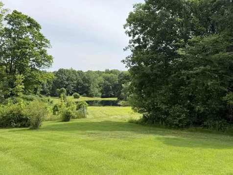 128 North Road Sandown NH 03873