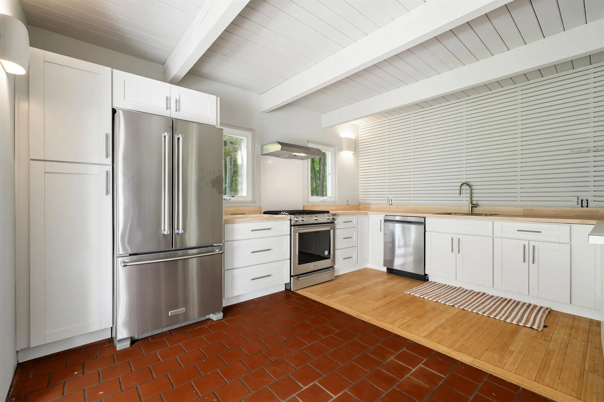 74 Hunt Road Danville NH 03819