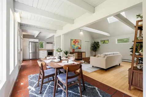 74 Hunt Road Danville NH 03819