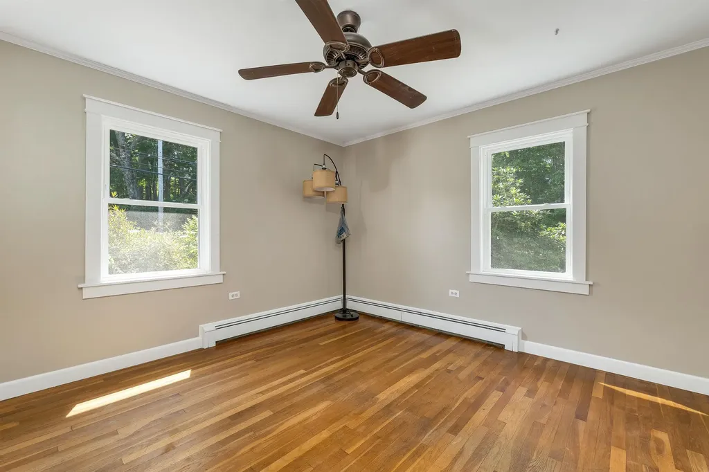 519 North Main Street Wolfeboro NH 03894
