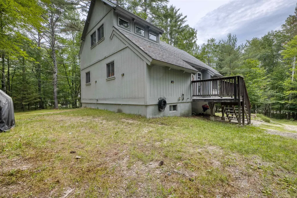 49 Independence Drive Freedom NH 03836