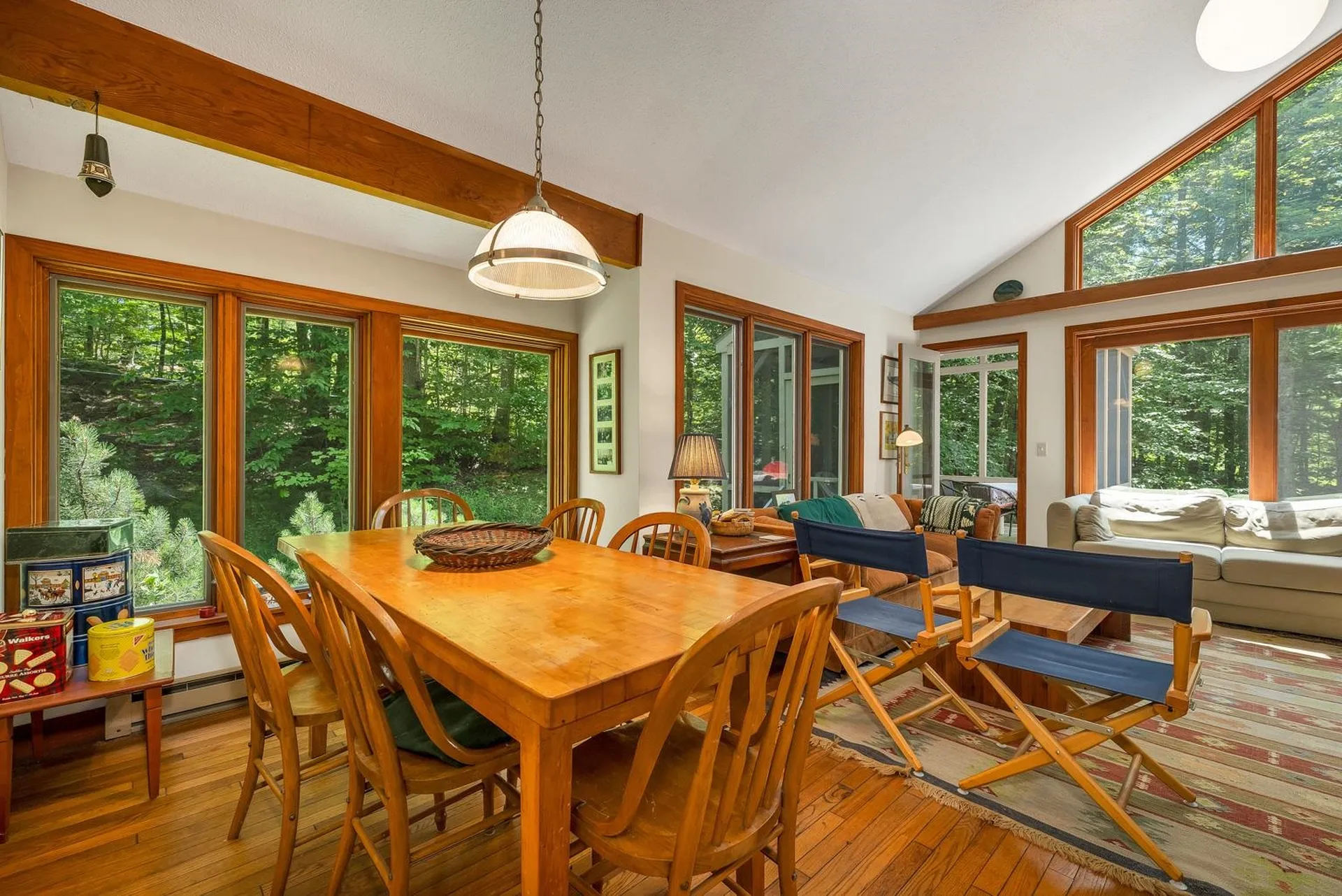 1383 King Hill Road New London NH 03257