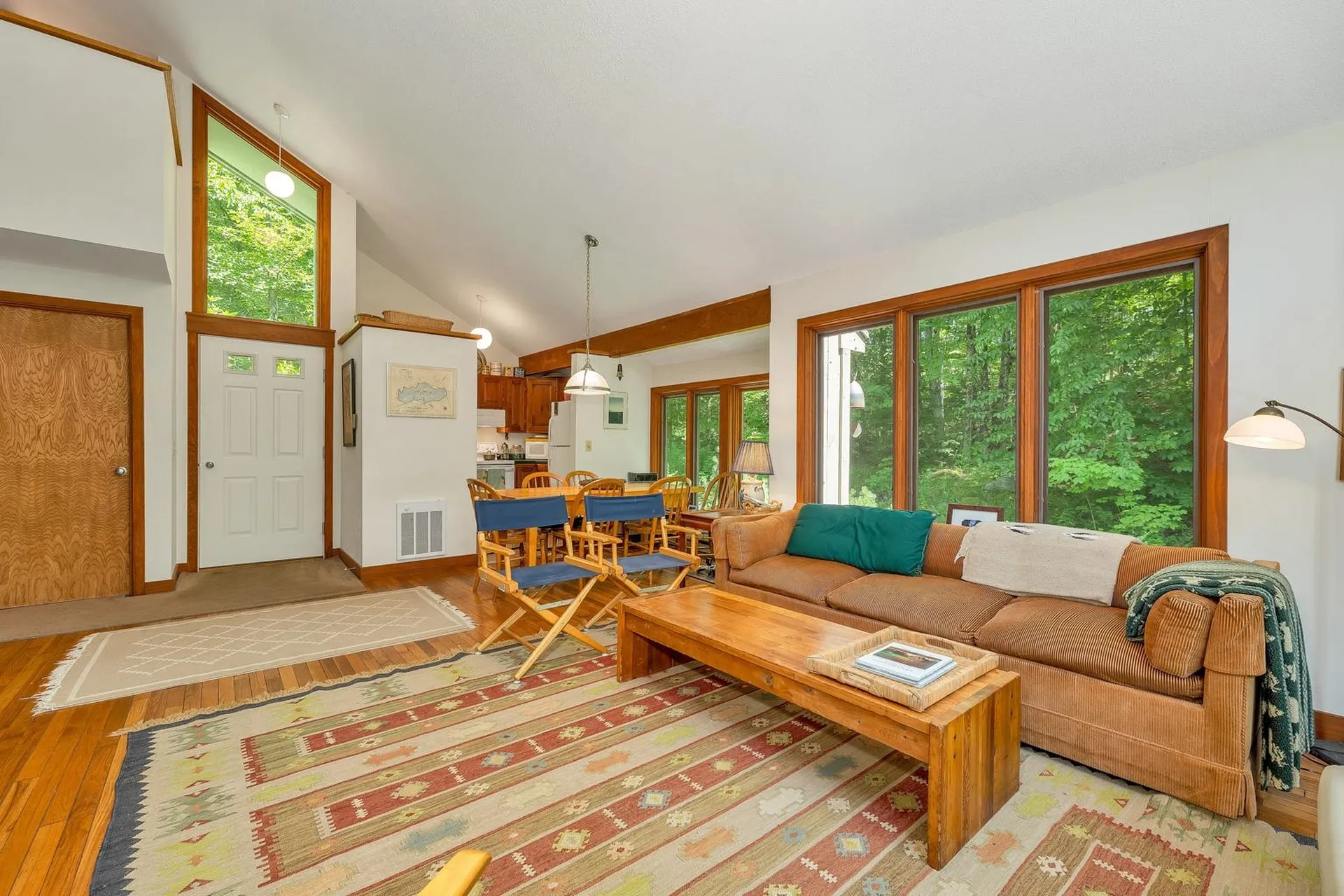 1383 King Hill Road New London NH 03257