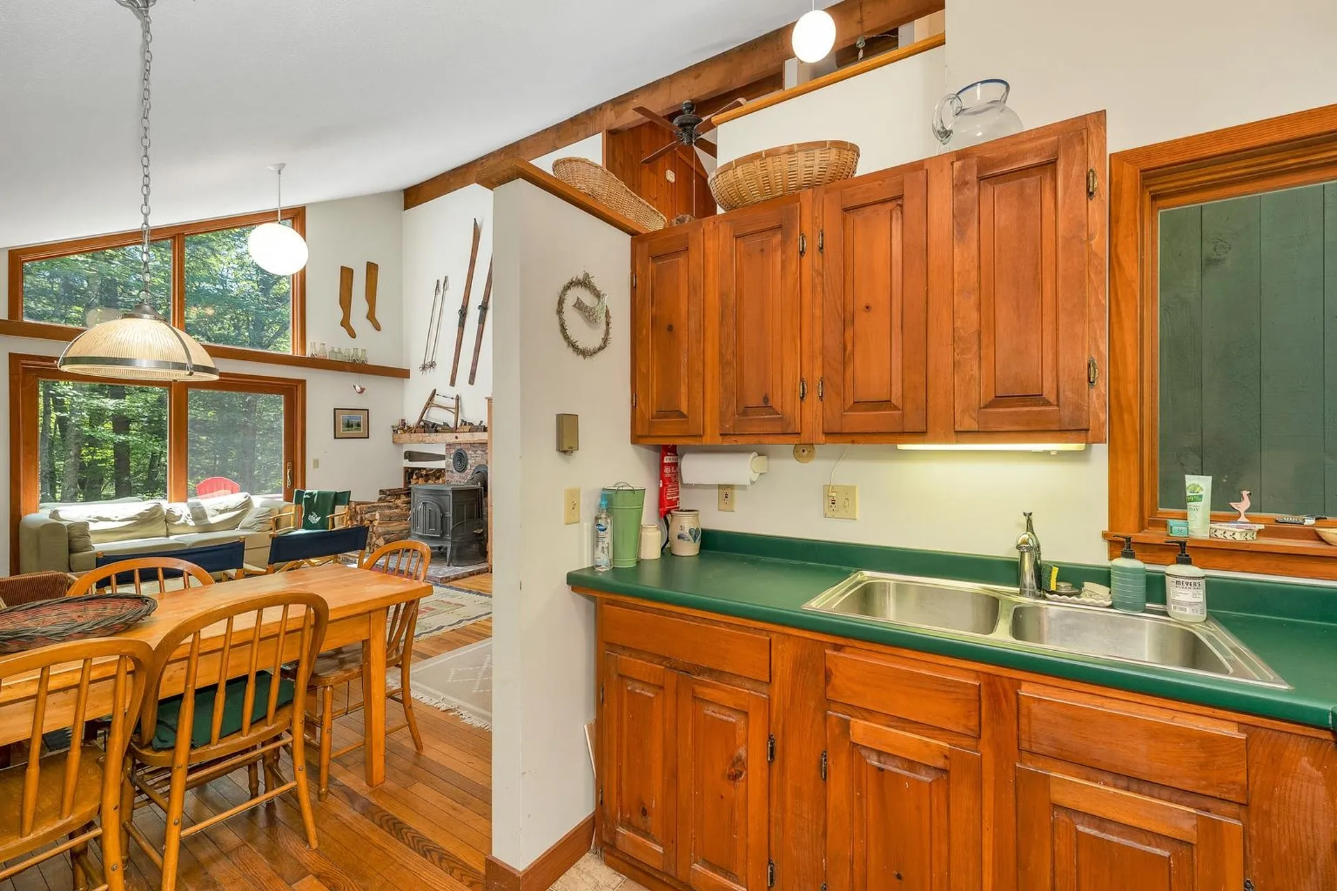 1383 King Hill Road New London NH 03257
