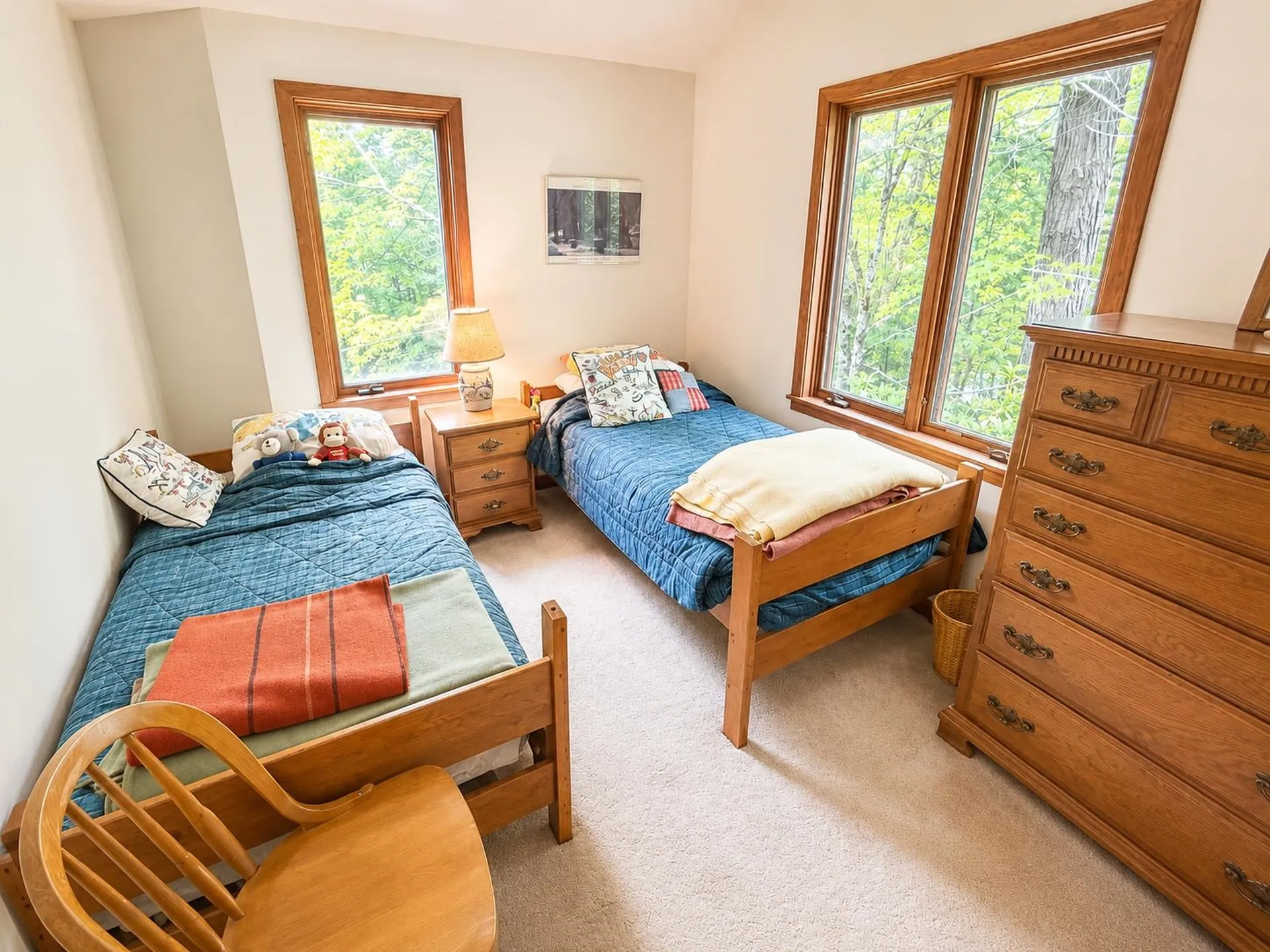 1383 King Hill Road New London NH 03257