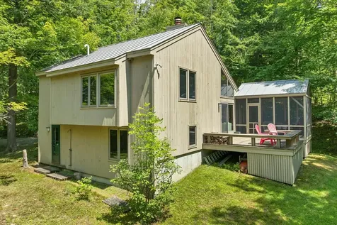 1383 King Hill Road New London NH 03257
