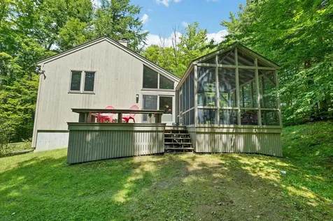 1383 King Hill Road New London NH 03257