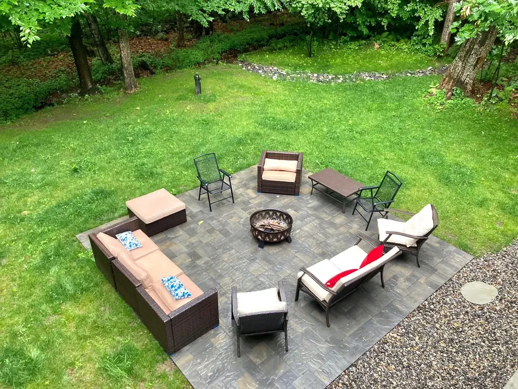 354 Cherry Valley Road Gilford NH 03249