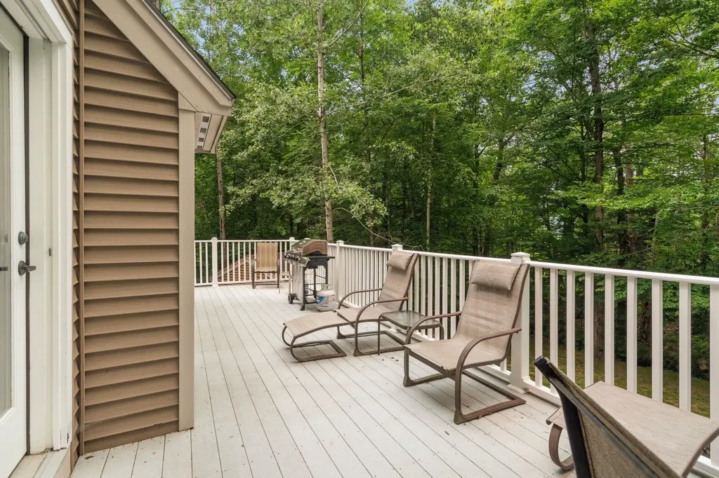 354 Cherry Valley Road Gilford NH 03249