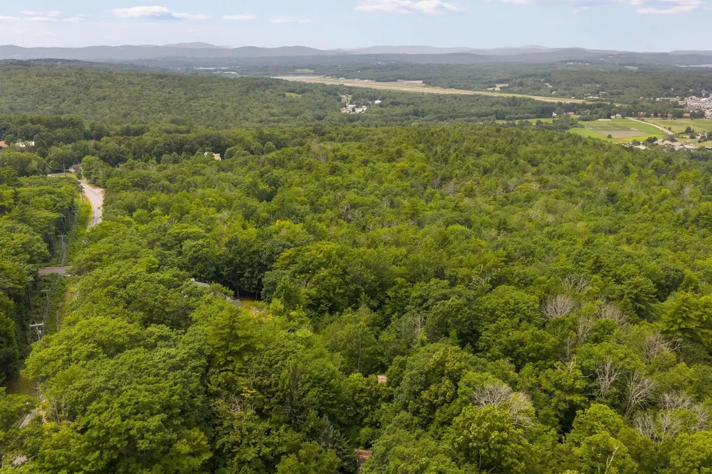 354 Cherry Valley Road Gilford NH 03249