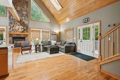 354 Cherry Valley Road Gilford NH 03249