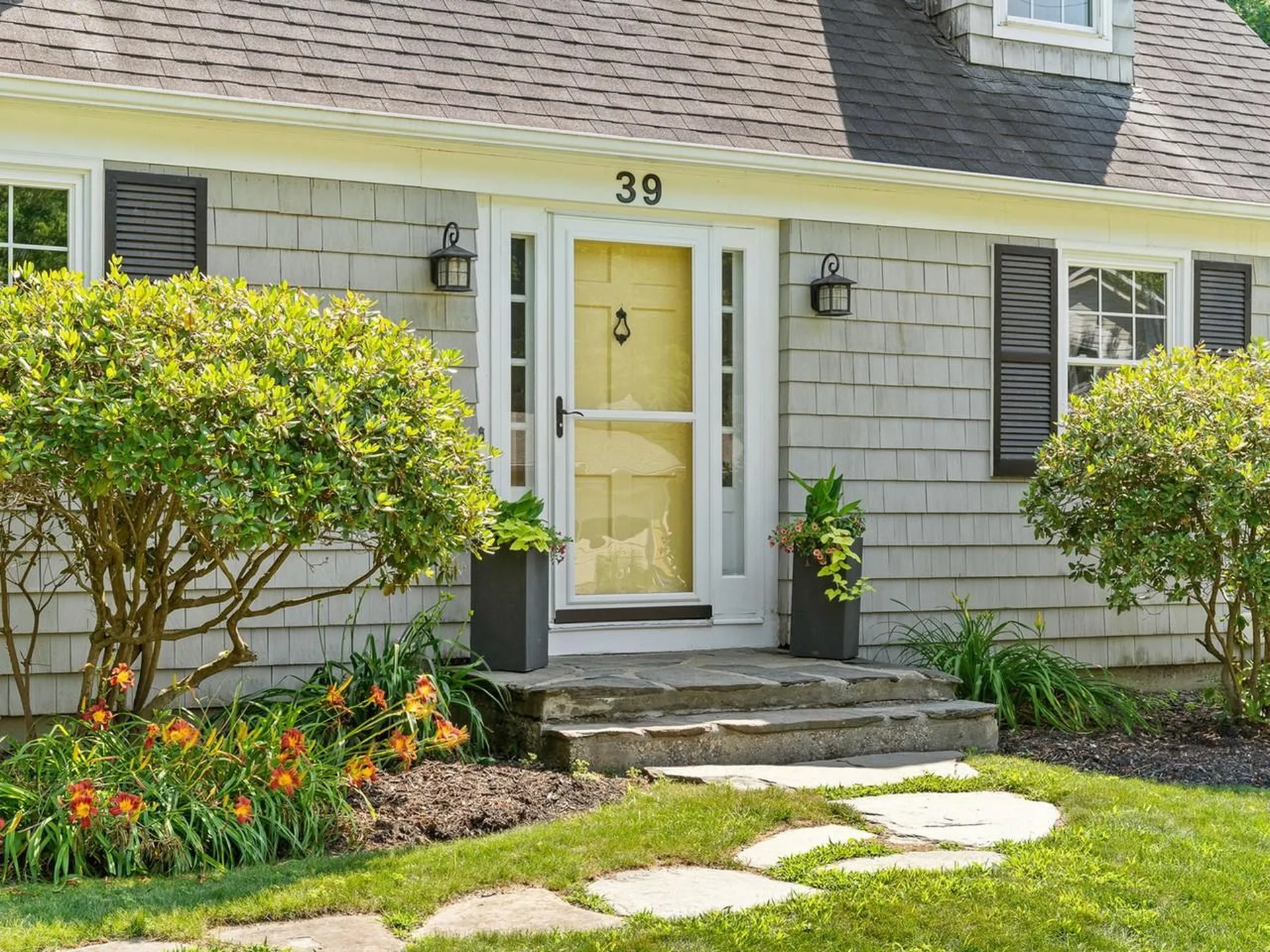 39 Laurel Hill Drive South Burlington VT 05403