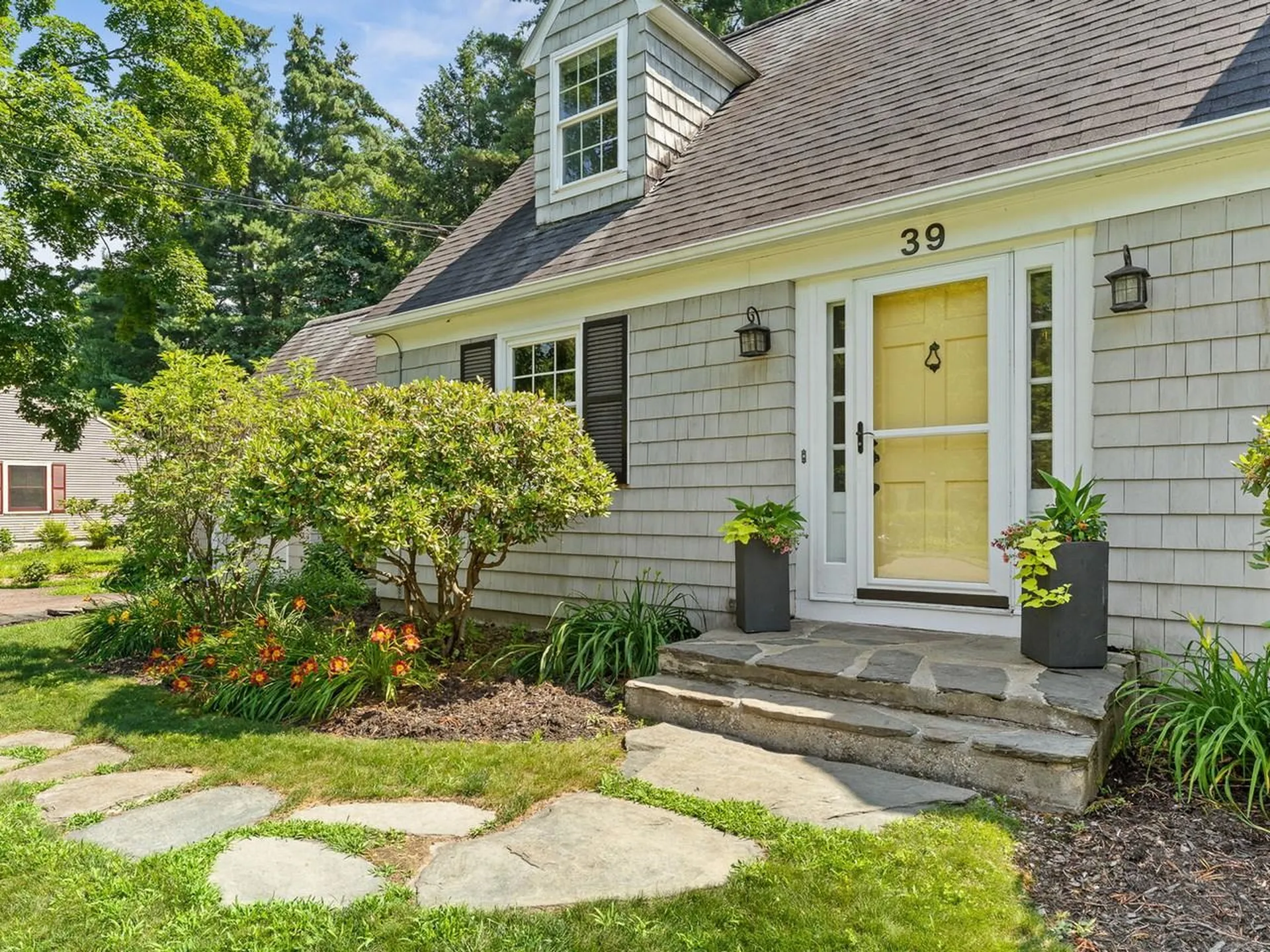 39 Laurel Hill Drive South Burlington VT 05403