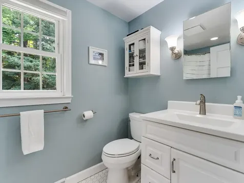 39 Laurel Hill Drive South Burlington VT 05403