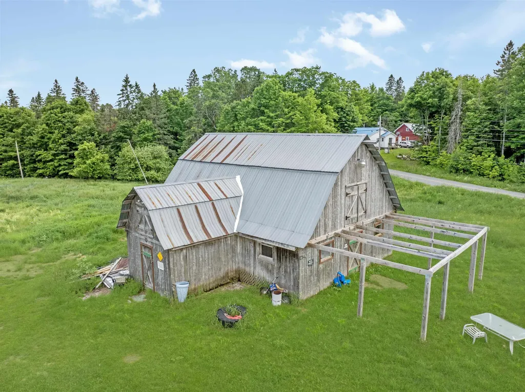 2692 Newark Street Newark VT 05871