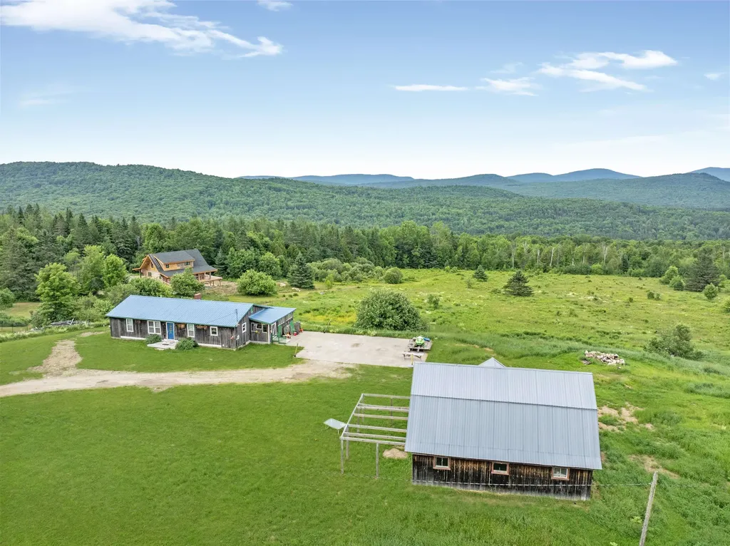 2692 Newark Street Newark VT 05871