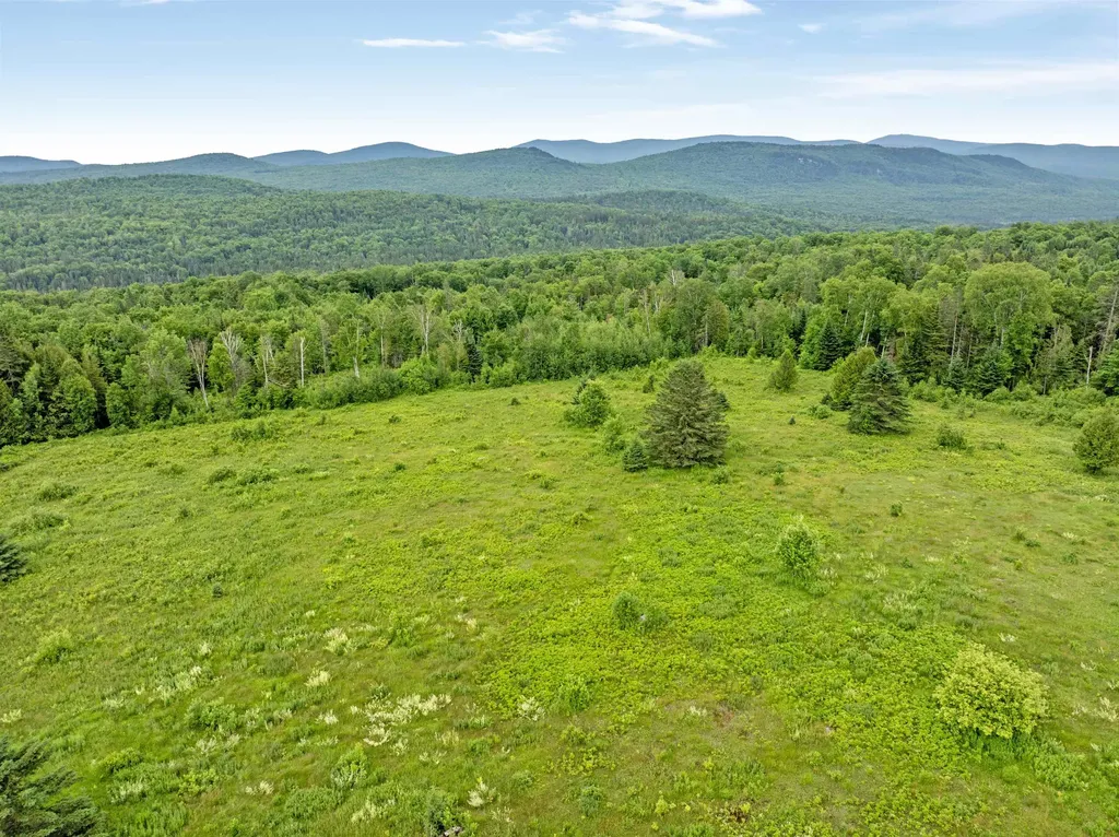 2692 Newark Street Newark VT 05871