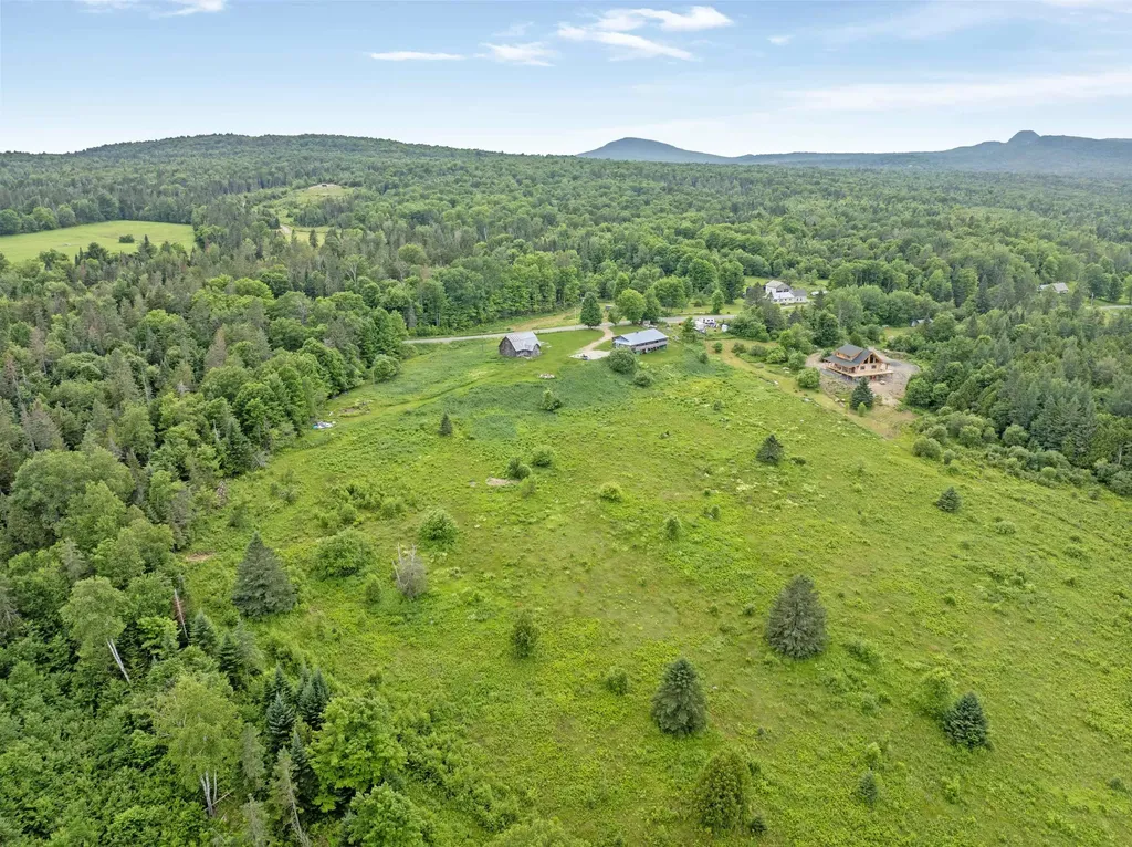 2692 Newark Street Newark VT 05871