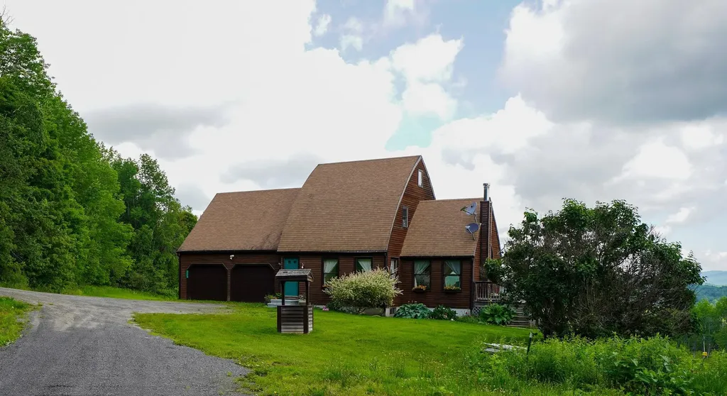 2124 Cold Hill Road Wheelock VT 05851