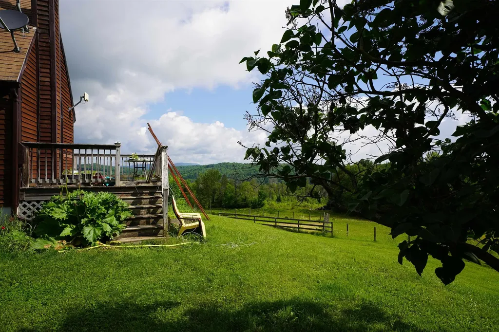 2124 Cold Hill Road Wheelock VT 05851