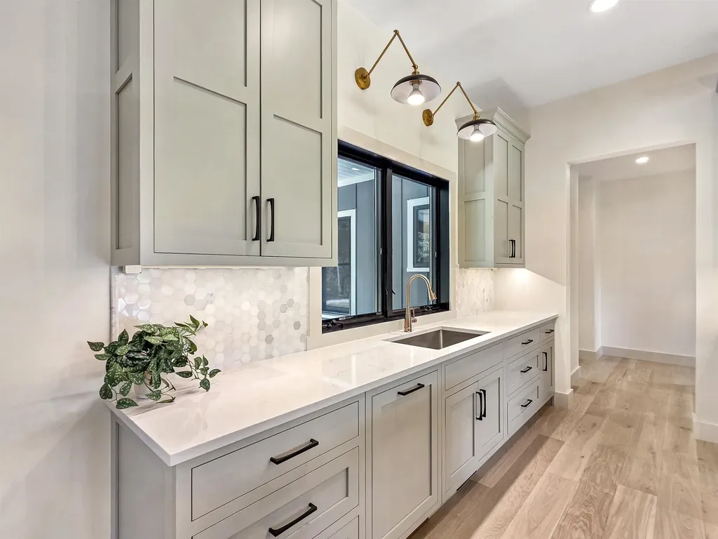 23 Charlotte Way Colchester VT 05446