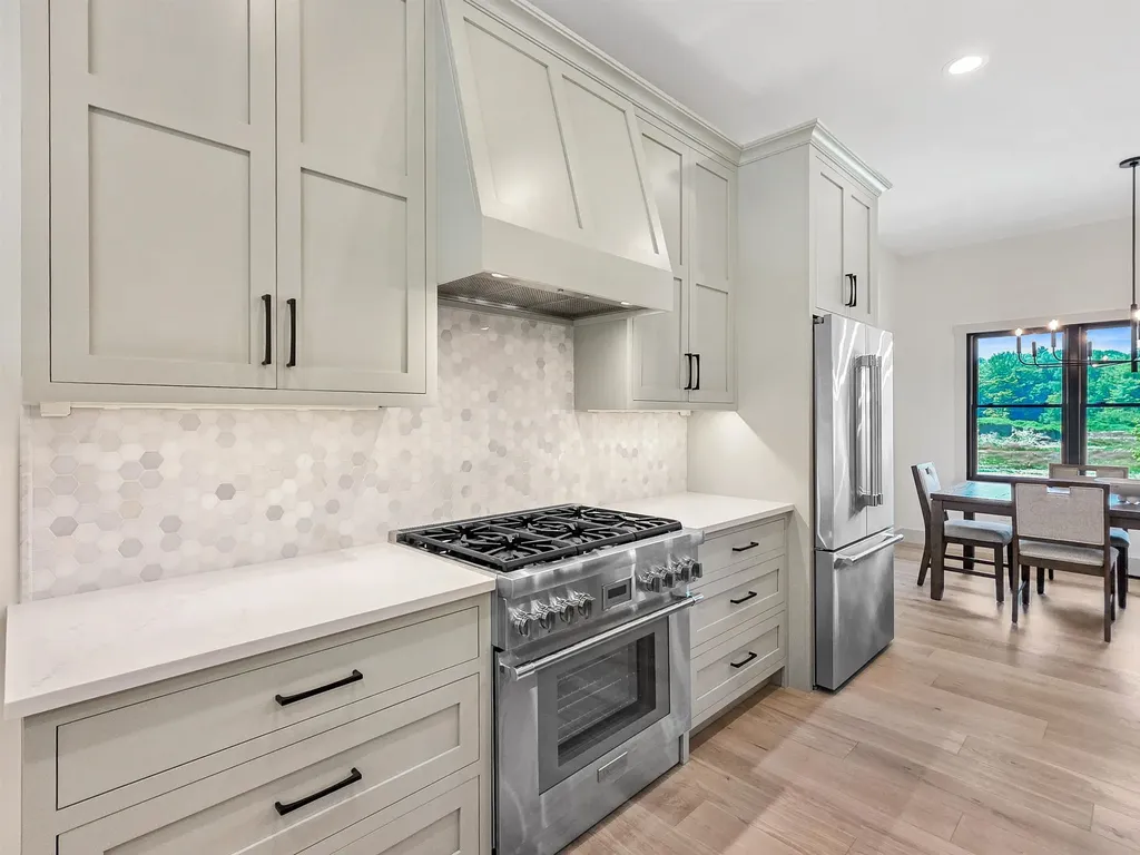 23 Charlotte Way Colchester VT 05446