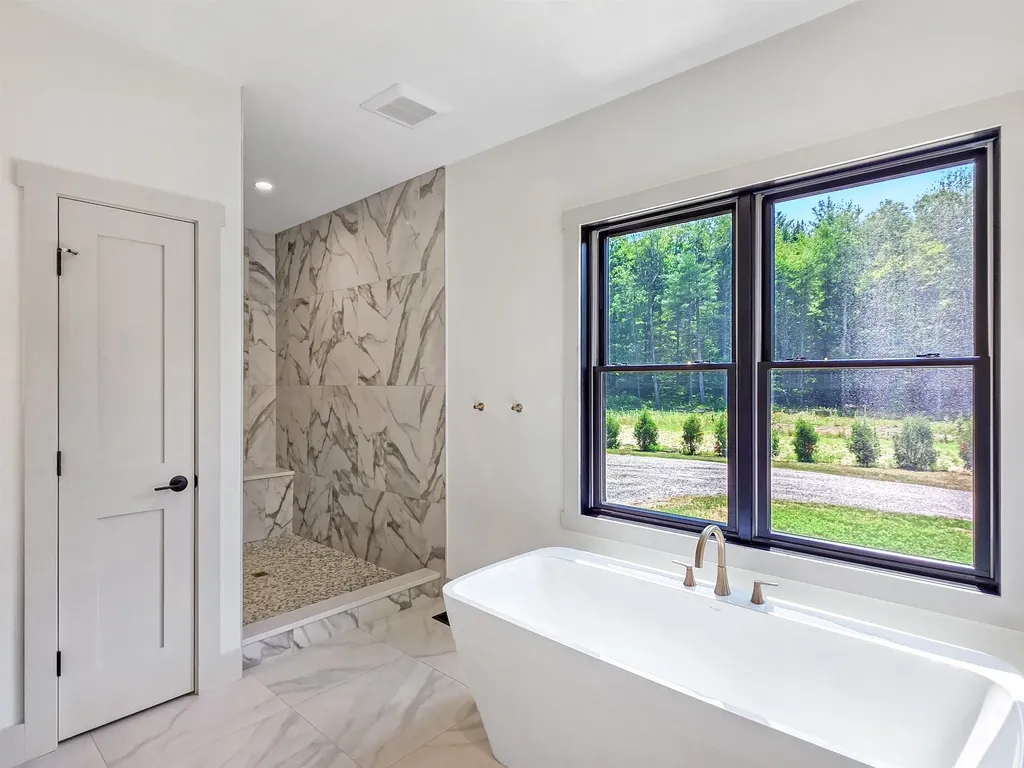 23 Charlotte Way Colchester VT 05446