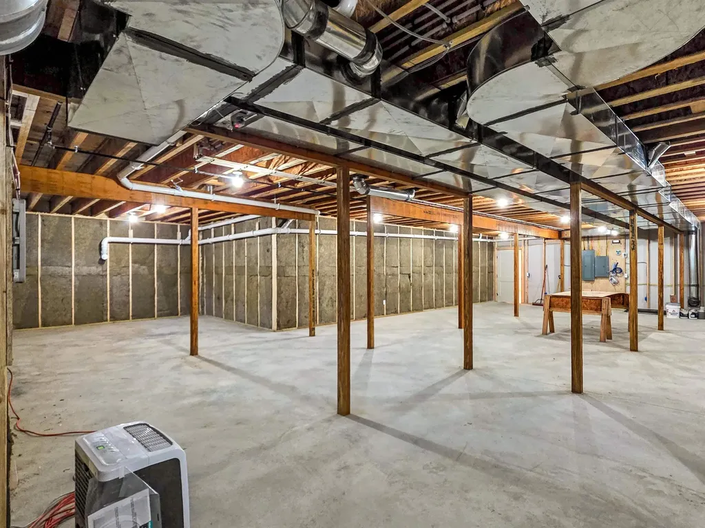 23 Charlotte Way Colchester VT 05446