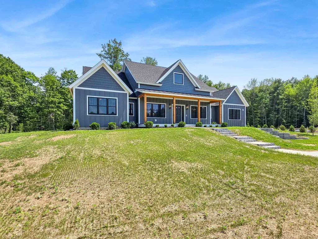 23 Charlotte Way Colchester VT 05446