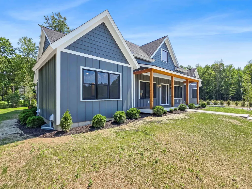 23 Charlotte Way Colchester VT 05446