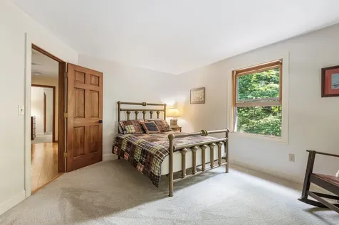 21 Hummingbird Hill Grantham NH 03753